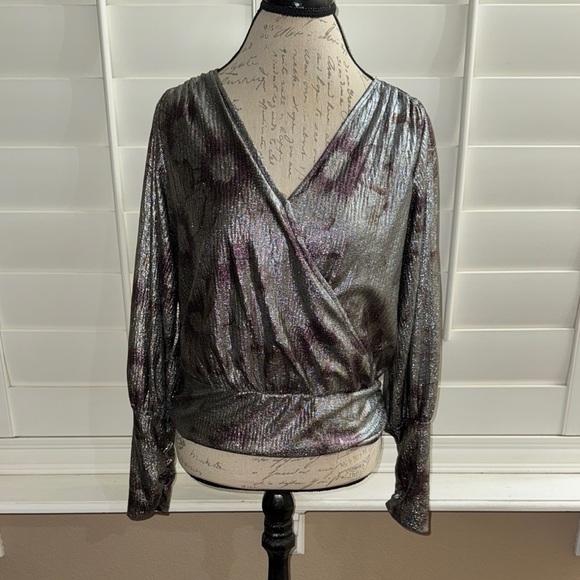 Maison d'Amelie Floral Metallic Blouse - Picture 1 of 9